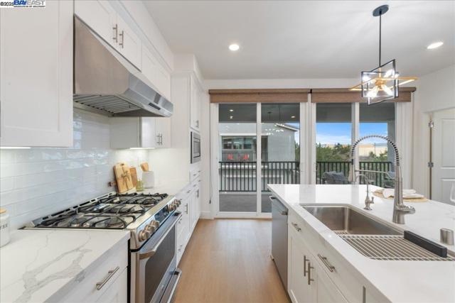Image 3 of 39 For 2976 Stringham Way