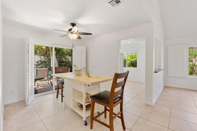 74965 San Ysidro Circle, Palm Desert CA: https://media.crmls.org/mediaz/66ccc166-7765-4f38-8899-dc946205cd65.jpg