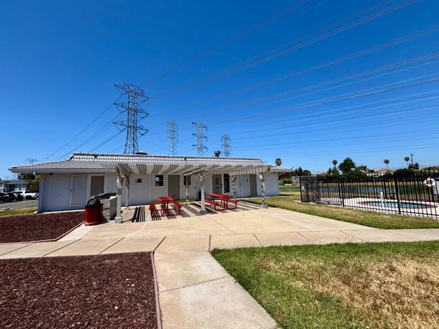 117 Fisk Terrace, Fremont CA: https://media.crmls.org/mediaz/66ccff9d-43bd-4fcb-b232-891ccc7a99e5.jpg