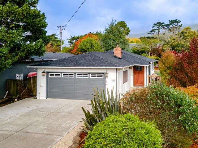 655 George Street, Montara CA: https://media.crmls.org/mediaz/66cd97c5-03fc-451c-8144-e6b094ed84cb.jpg