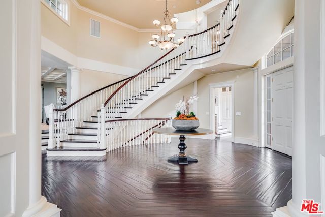 6277 Sea Star Drive, Malibu CA: https://media.crmls.org/mediaz/66cf5be8-f520-44e6-b061-19a6840d56f3.jpg
