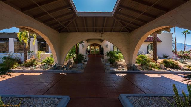8796 Clubhouse Boulevard, Desert Hot Springs CA: https://media.crmls.org/mediaz/66d0a368-babe-49a9-b1f3-f31ed67313e0.jpg