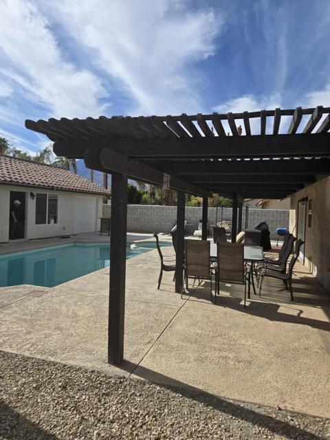 Image 55 of 72 For 68605 Tortuga Road