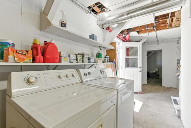 541 Diamond Avenue, South San Francisco CA: https://media.crmls.org/mediaz/66d1c28a-6b50-42d9-b43e-791498ae66e5.jpg
