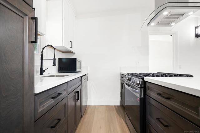 3736 38 Louisiana St, San Diego CA: https://media.crmls.org/mediaz/66d21f2d-6cd4-46ed-880a-e63c801334f1.jpg