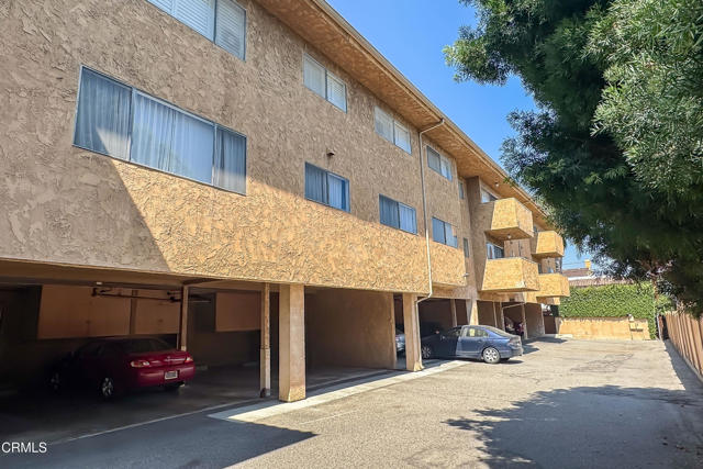 Detail Gallery Image 14 of 18 For 120 S Sierra Madre Bld #204,  Pasadena,  CA 91107 - 2 Beds | 2 Baths