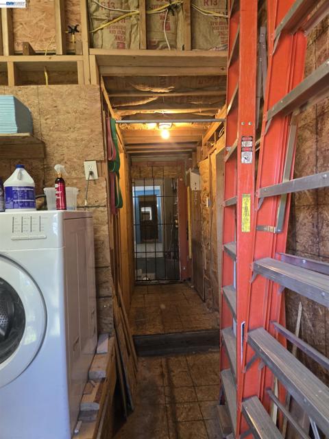 Image 22 of 28 For 1345 53rd Ave