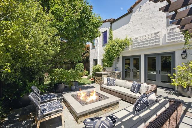 540 Parrott Drive, San Mateo CA: https://media.crmls.org/mediaz/66d69ac4-8a2d-4494-8580-79637cb12951.jpg