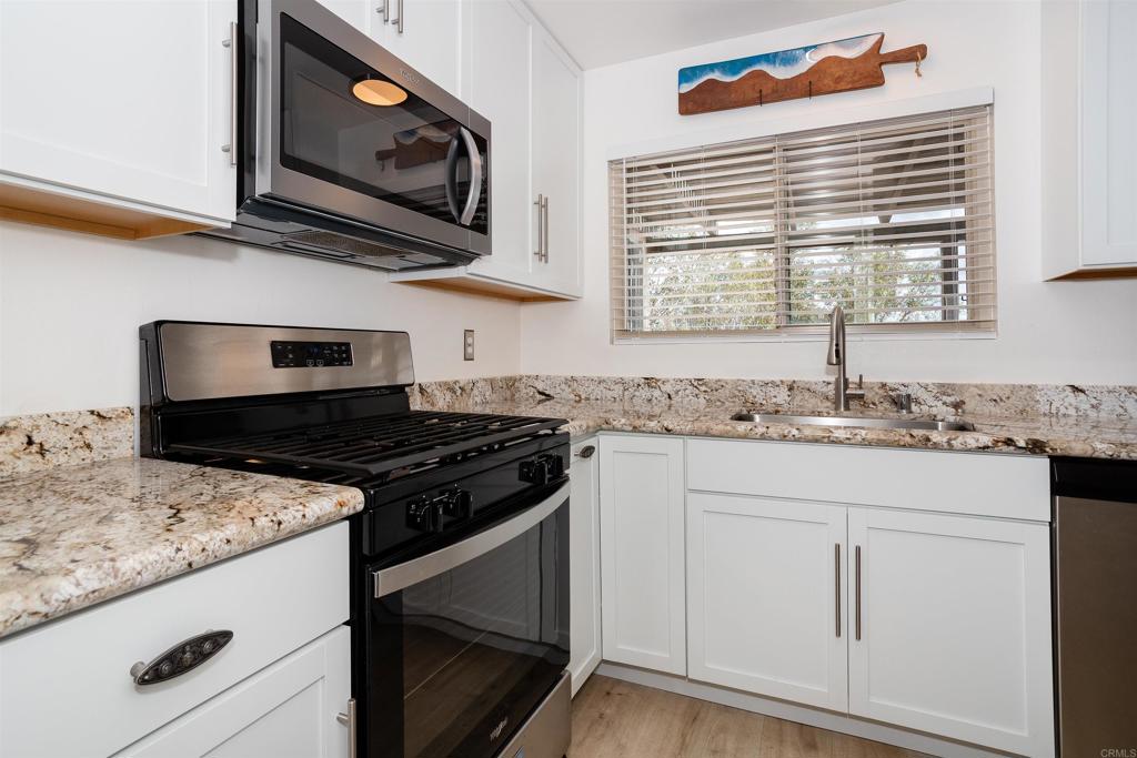 1540 Highridge - photo 5