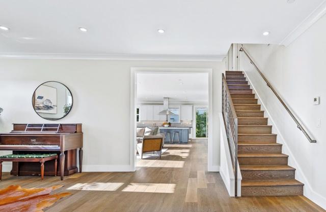 191 Winona Avenue, Pacifica CA: https://media.crmls.org/mediaz/66d98be7-e813-4f8d-9b99-10d2563518de.jpg