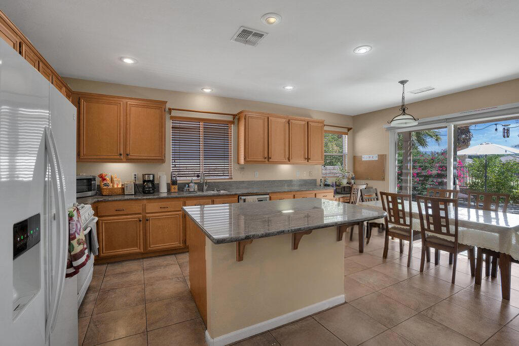 MLS #219133900DA image #7