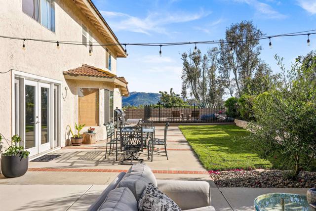 42608 Remora St, Temecula CA: https://media.crmls.org/mediaz/66dad382-7409-40f0-bace-b35e848630bd.jpg