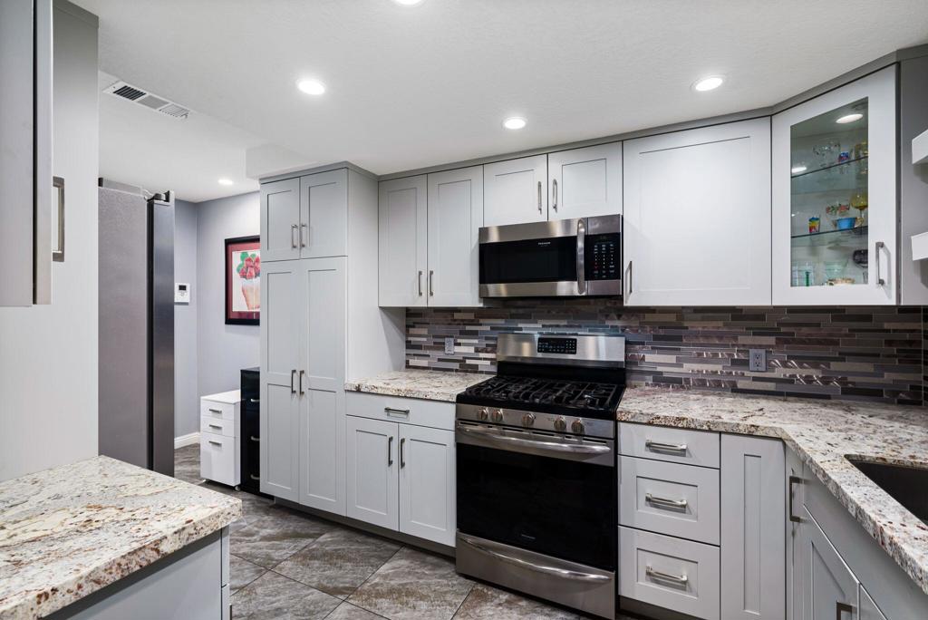 MLS #219141538PS image #4