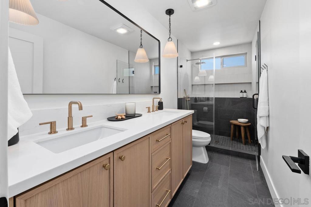 3008 Garboso St. - photo 20