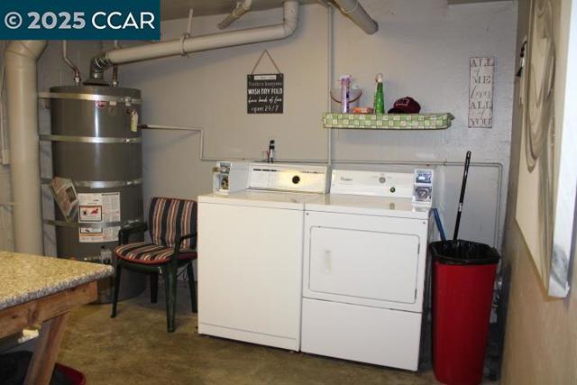 4811 Appian Way, El Sobrante CA: https://media.crmls.org/mediaz/66dda340-131b-4328-a1d4-1489c59f4306.jpg