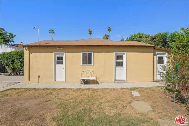 14019 Bessemer Street, Van Nuys CA: https://media.crmls.org/mediaz/66ddbf55-69e6-4823-b1b4-a99e7ecf3faf.jpg