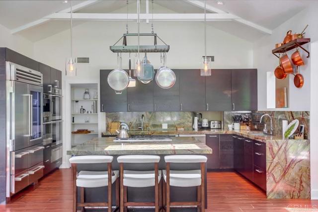 Detail Gallery Image 18 of 55 For 907 Poppy Lane, Carlsbad,  CA 92011 - 4 Beds | 4 Baths