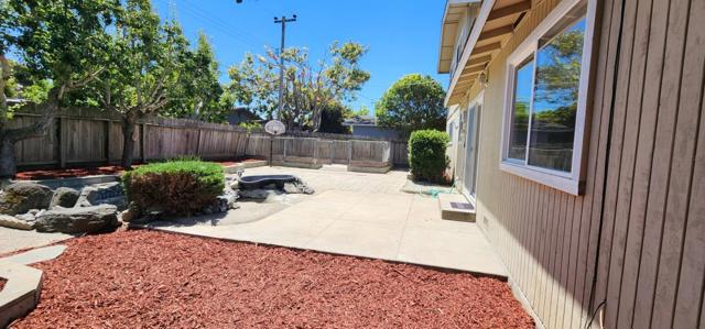 1458 Adams Street, Salinas CA: https://media.crmls.org/mediaz/66de5c7f-380d-400f-866d-14c40ad1da95.jpg
