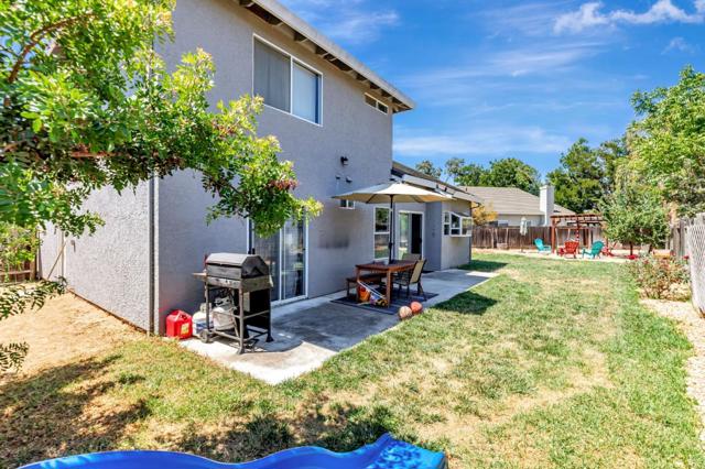 740 Alissa Court, Hollister CA: https://media.crmls.org/mediaz/66df7447-bca6-4cd9-af17-b4bb01c96bb8.jpg