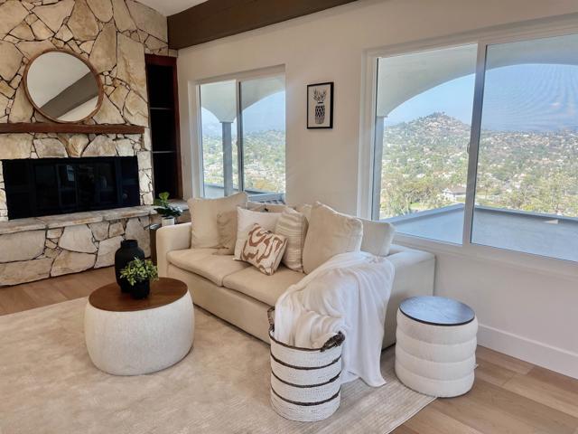 4334 Valle Dr., La Mesa CA: https://media.crmls.org/mediaz/66e063df-66db-4901-b062-e4df3fd1ee54.jpg