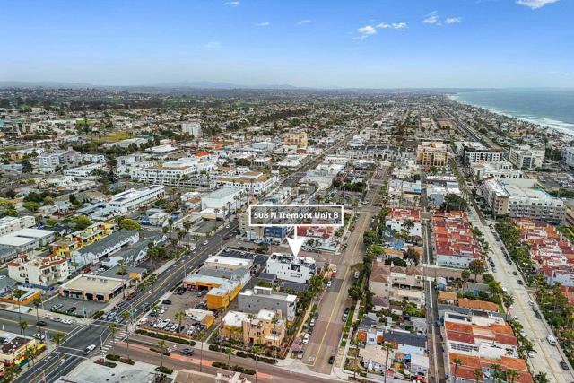 508 N Tremont Street, Oceanside CA: https://media.crmls.org/mediaz/66e0e6d2-318c-4256-8a7c-b4594d7fce8b.jpg