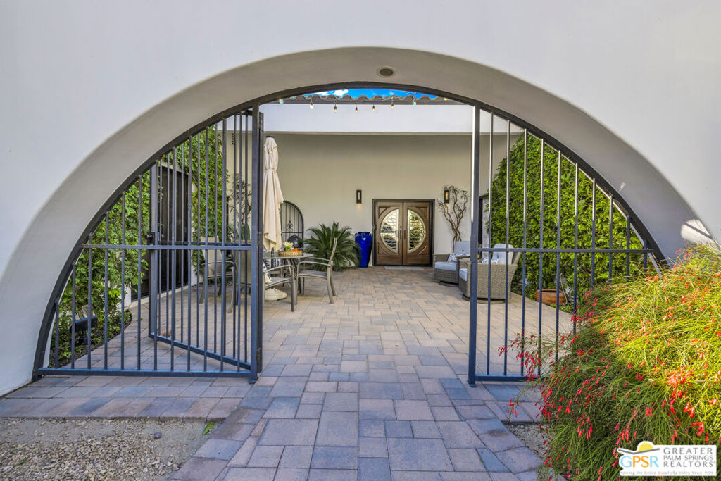 MLS #25610343PS image #2