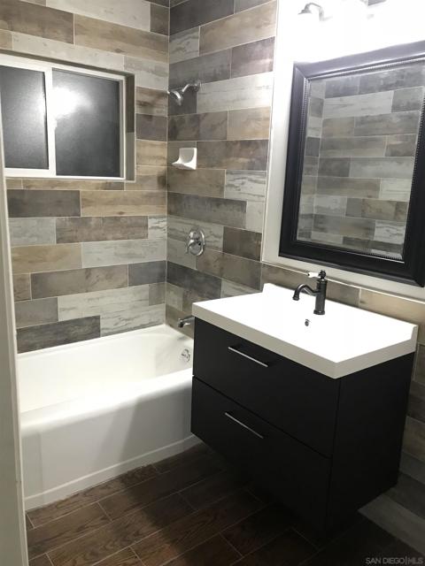 4209 15 49th St., San Diego CA: https://media.crmls.org/mediaz/66e1c92d-621b-4aa9-b3e1-d17ec04e11e6.jpg