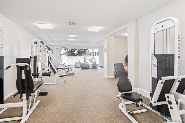 2330 1st Ave, San Diego CA: https://media.crmls.org/mediaz/66e1d5fb-98c5-4c61-8a62-973b11ab88c8.jpg