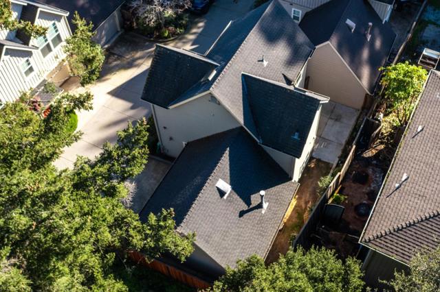 223 Button Street, Santa Cruz CA: https://media.crmls.org/mediaz/66e1f035-0daa-4b51-bc49-76242508630a.jpg