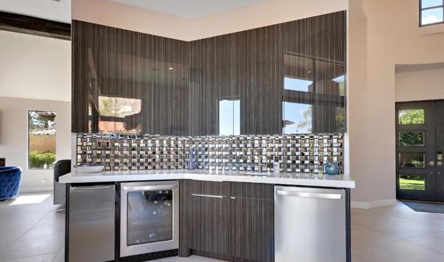 Image 10 of 33 For 54700 Riviera