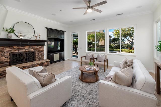 Detail Gallery Image 15 of 50 For 1091 Park Hill Pl, Vista,  CA 92081 - 4 Beds | 3 Baths