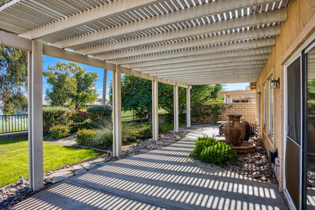 Image 24 of 43 For 49530 Lincoln Drive