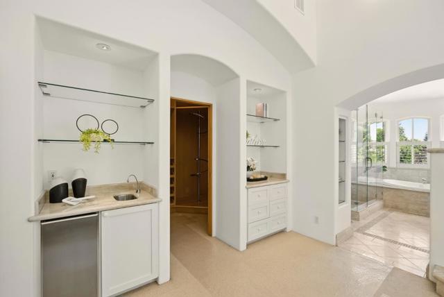 842 Boyce Avenue, Palo Alto CA: https://media.crmls.org/mediaz/66e499f5-4a3e-48c0-9402-b8f15c57d2fd.jpg