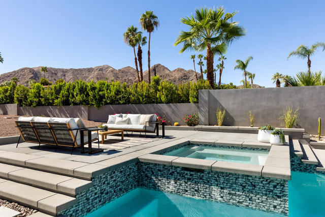 71501 Sahara Road, Rancho Mirage CA: https://media.crmls.org/mediaz/66e5d057-ac71-470a-bf3c-7ee90ce9f7e5.jpg