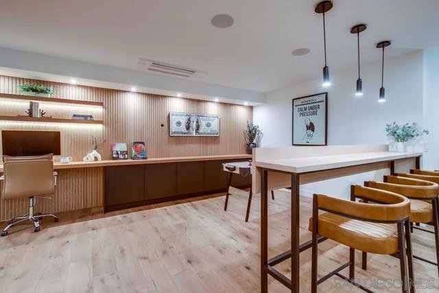 Image 46 of 71 For 5435 Parkview Dr.