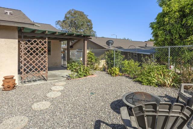 1523 Temple Heights Drive, Oceanside CA: https://media.crmls.org/mediaz/66e690aa-f38b-481c-bbda-48b78ac4f95a.jpg