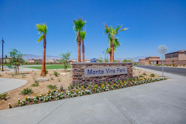 84701 Merus Avenue, Indio CA: https://media.crmls.org/mediaz/66e6ebb5-22fa-4055-aae7-8100d0ec74e0.jpg