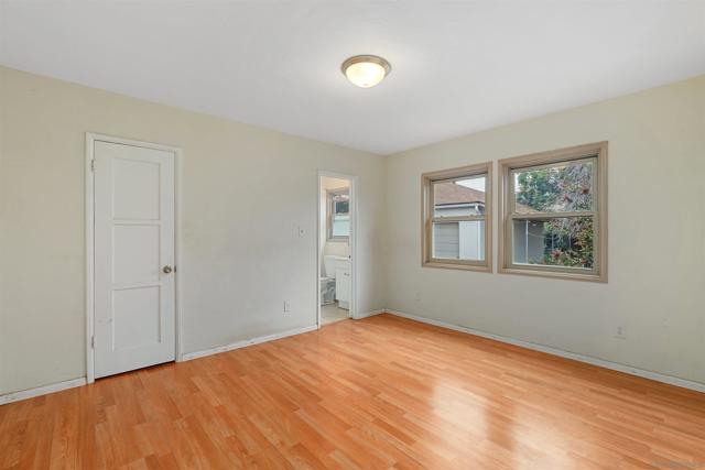 4352 Athens St, San Diego CA: https://media.crmls.org/mediaz/66e71c5a-e1a1-4a08-a9f6-c382dd27df08.jpg
