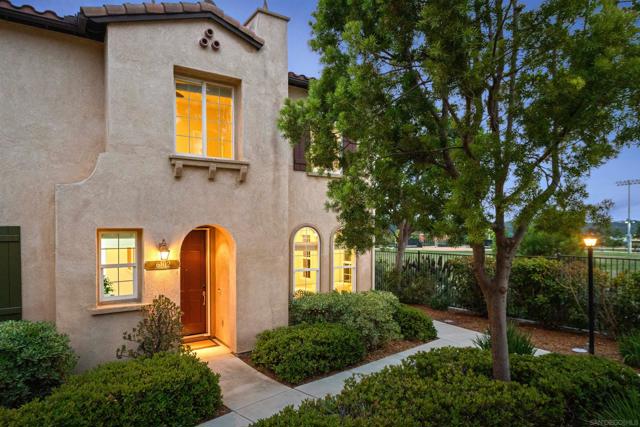6102 Alida Row, San Diego CA: https://media.crmls.org/mediaz/66e8e114-f263-44ea-a56c-4b8241790170.jpg