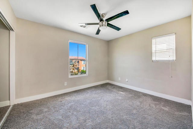 Image 18 of 39 For 37769 Thurne Street