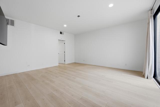 56300 Pebble Beach, La Quinta CA: https://media.crmls.org/mediaz/66eacad9-0b6f-4db4-9c41-9bdd9a0d566a.jpg