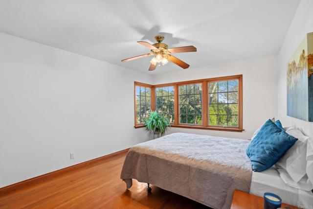 Detail Gallery Image 33 of 61 For 9110 Brier Rd, La Mesa,  CA 91942 - 4 Beds | 4 Baths