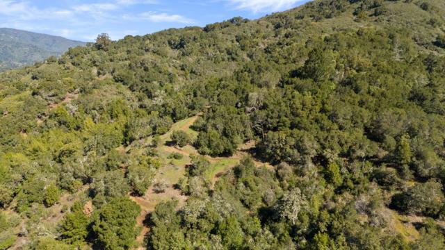 20600 Aldercroft, Los Gatos CA: https://media.crmls.org/mediaz/66ebac2a-dcda-463d-9359-9a87c682a61f.jpg