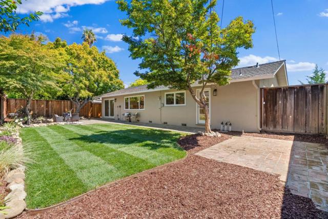 1539 Crespi Drive, San Jose CA: https://media.crmls.org/mediaz/66ebbac7-1e71-4685-afba-823578f94b13.jpg