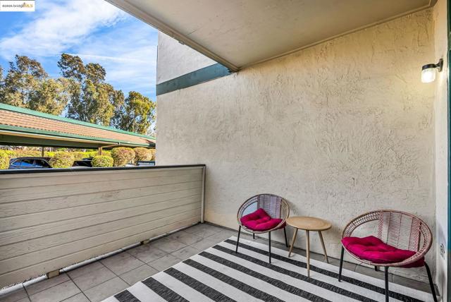 2912 Flint St, Union City CA: https://media.crmls.org/mediaz/66ec3132-548c-4905-b5f3-afc538dbfa3b.jpg