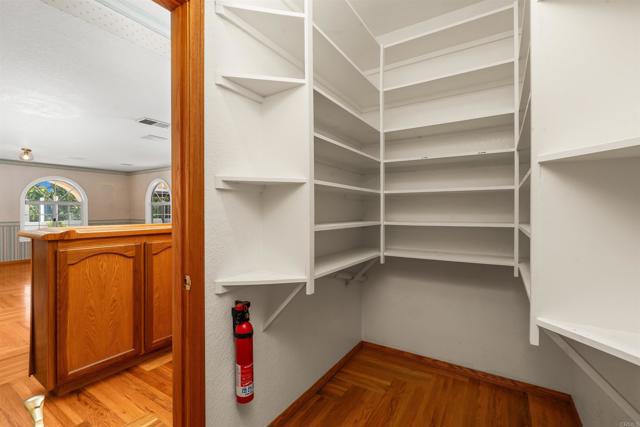 Image 21 of 49 For 2731 Schenley