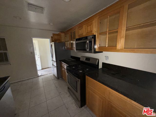7309 Cantaloupe Avenue photo 4