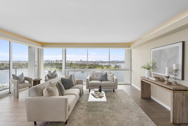 1810 Avenida Del Mundo, Coronado CA: https://media.crmls.org/mediaz/66ed0a2c-f013-4191-a979-7bc380366d8a.jpg