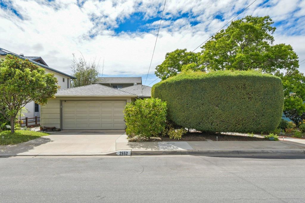 2552 Deerpark Dr - photo 2