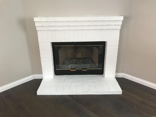 Detail Gallery Image 4 of 20 For 1255 Corte Famosa, San Marcos,  CA 92069 - 2 Beds | 2 Baths